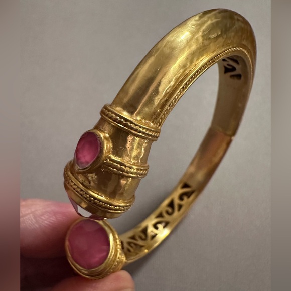 Julie Vos Cannes Demi Cuff Bracelet in Iridescent Peony Pink - Picture 8 of 11